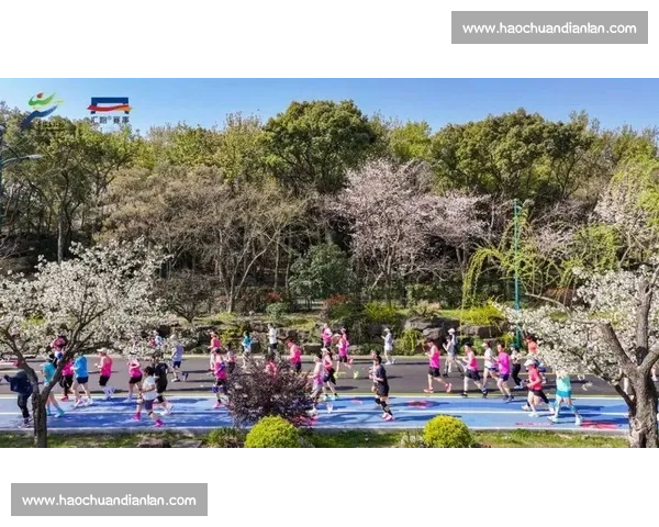 奔跑太湖之畔展现城市活力的无锡马拉松盛会全民参与体育精神与文旅融合 奔跑太湖之畔展现城市活力的无锡马拉松盛会全民参与体育精神与文旅融合