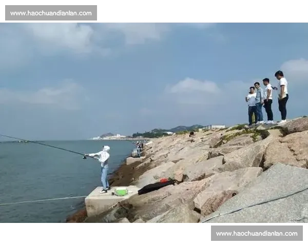 海岸争锋矶钓比赛引领竞技渔乐新潮流与实力对决盛宴全民关注焦点
